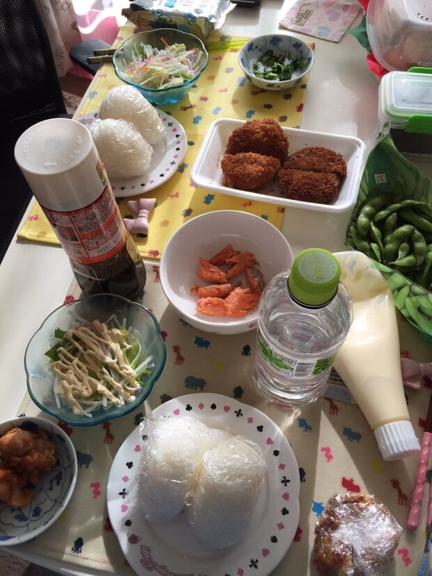 ニート姉とニート僕の昼食wwwwwwwwww