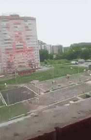 【動画】中国の高層マンションの外壁に大きなひび割れが