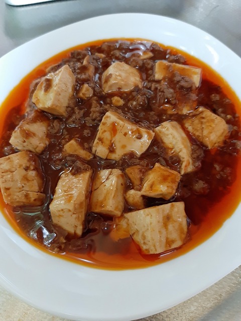 【速報】麻婆豆腐にラー油入れすぎた結果wwwwwwwwwwwwwwwww