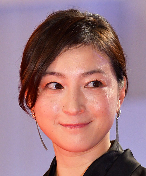 広末涼子 再び10代の“アイドル”に！ 「ダサい」の烙印を一発で消した “武器” とは