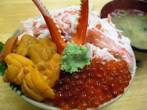 この海鮮丼800円だせる?