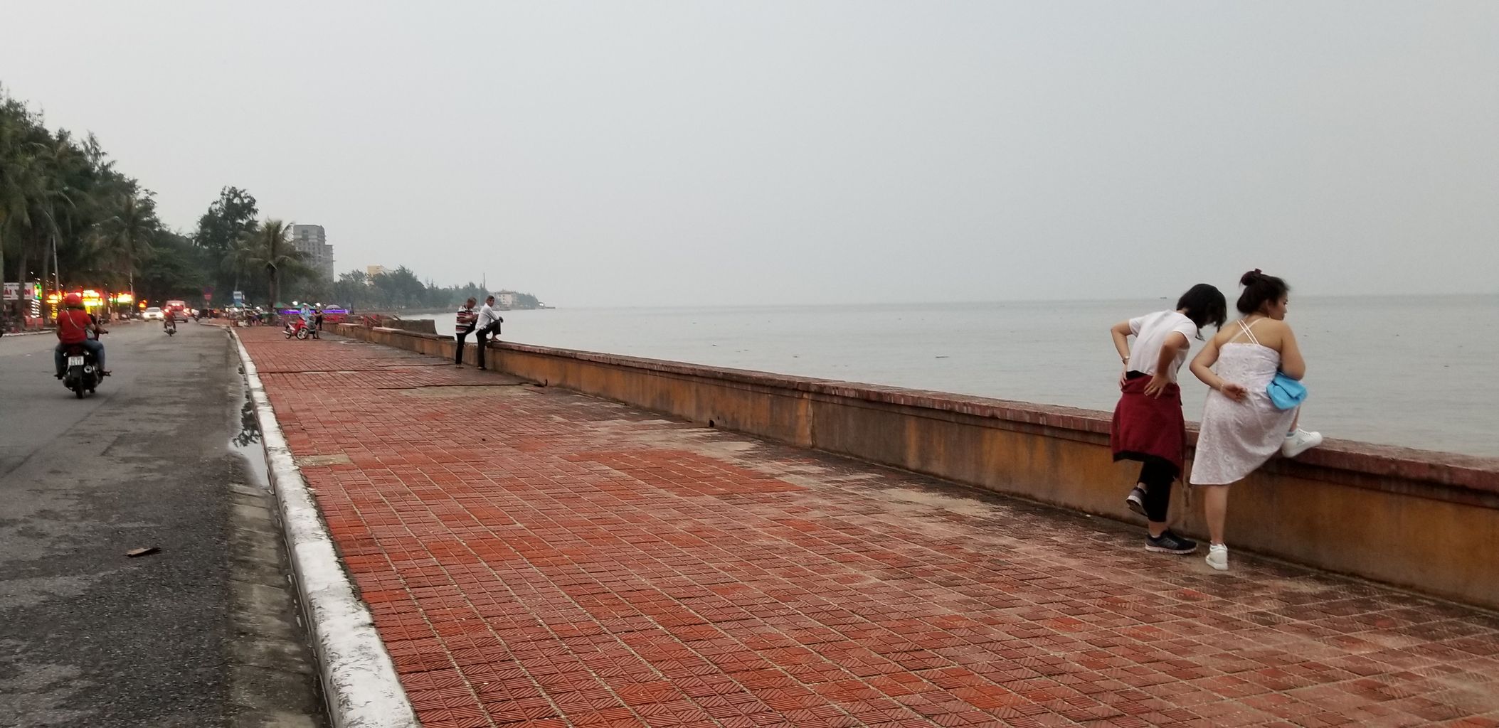 18年8月お盆休み ハノイ ドーソン クァットラム ６ オマエは未だおま こを知らない タイもベトナムもブンブン ドーソン置屋 噛み付かれる 凶暴越南娘 サービス最悪 フェティシズム Fetishism By Japanese Tomcat Amour Sucre