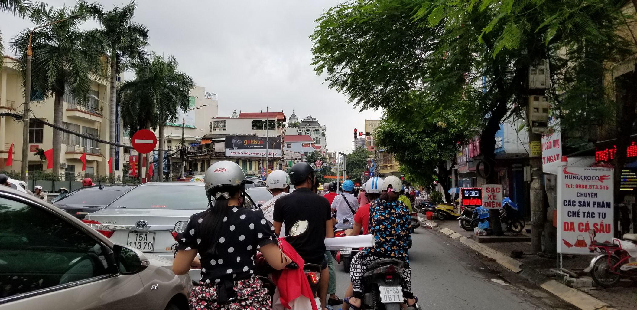 18年8月お盆休み ハノイ ドーソン クァットラム １９ ハイフォンの風俗 ハイフォンのマッサージ Cafe バイク返却 Vipマッサージ ピンサロ ヘルス バイクレンタル フェティシズム Fetishism By Japanese Tomcat Amour Sucre