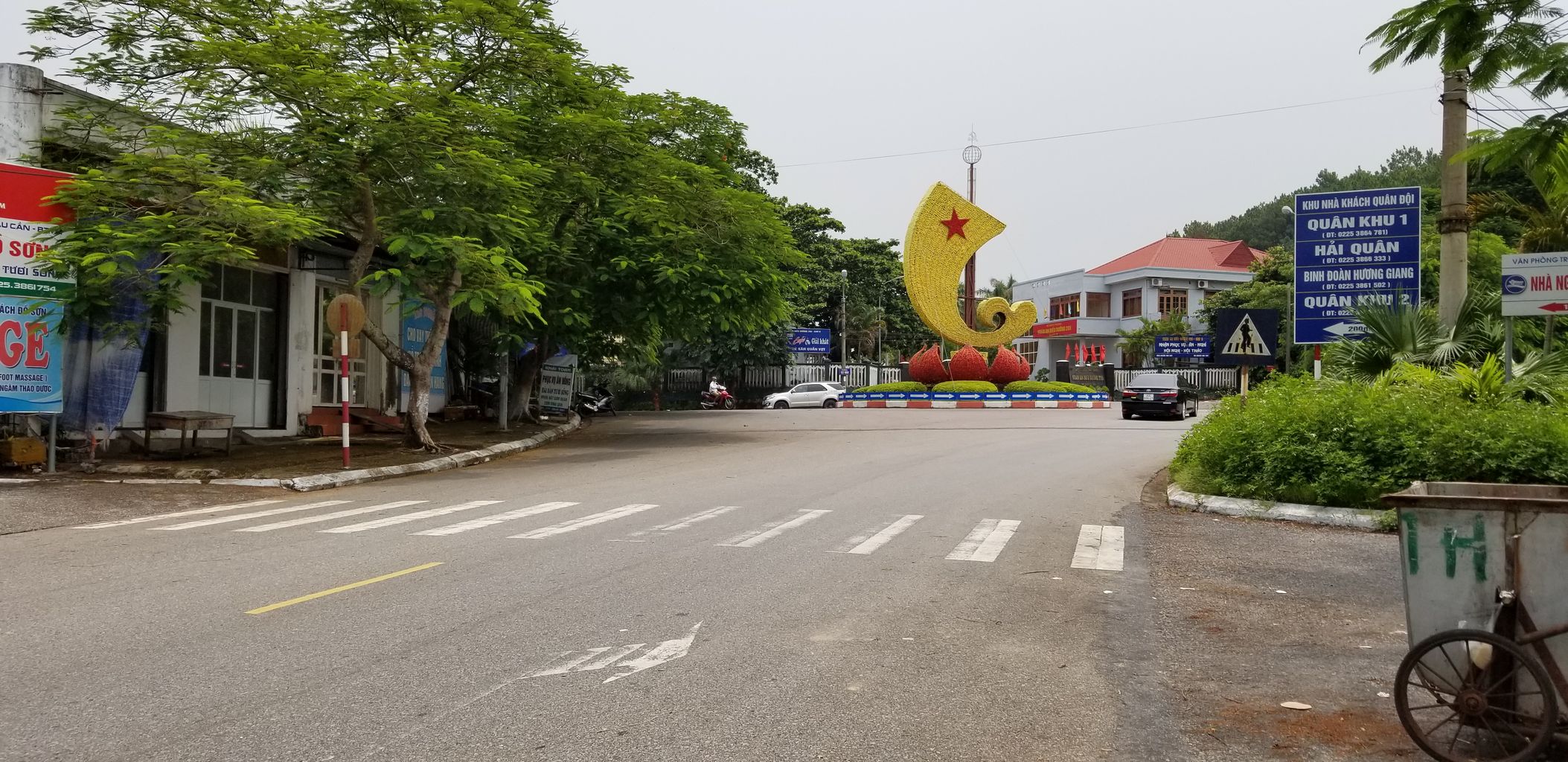 18年8月お盆休み ハノイ ドーソン クァットラム ３ ハイフォンからドーソンへ ベトナムのバイク ハイフォンのバイク渋滞 ドーソンビーチ ドーソンタウン ドーソンの活気 フェティシズム Fetishism By Japanese Tomcat Amour Sucre