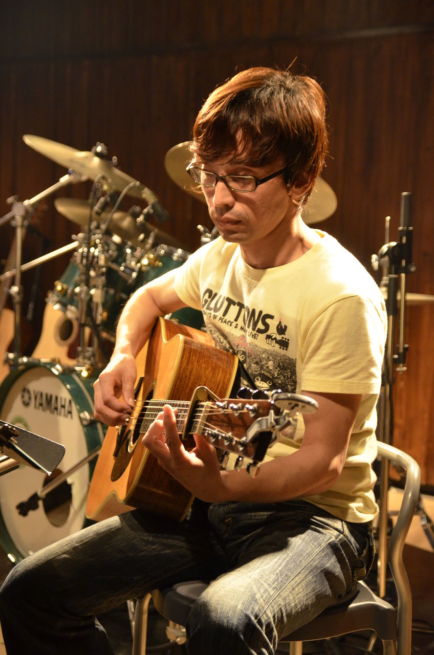 アコースティックユニット こばやす の紹介 The Guitar Road Blog