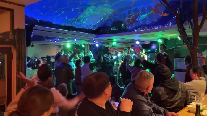 10000000_776538443946357_7813114743380325298_n - frame at 0m53s