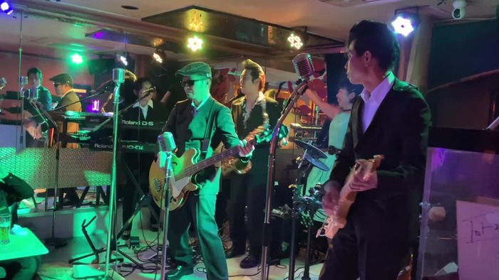 10000000_776538443946357_7813114743380325298_n - frame at 0m0s