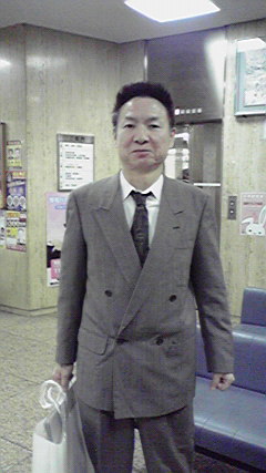 2010040819330000