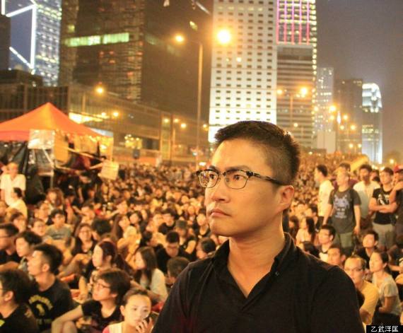 o-UMBRELLA-REVOLUTION-570