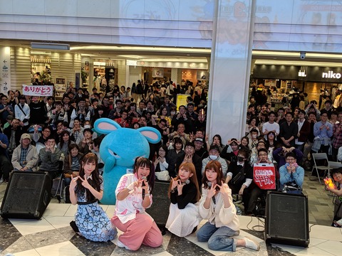 00000PORTRAIT_00000_BURST20190430160458856