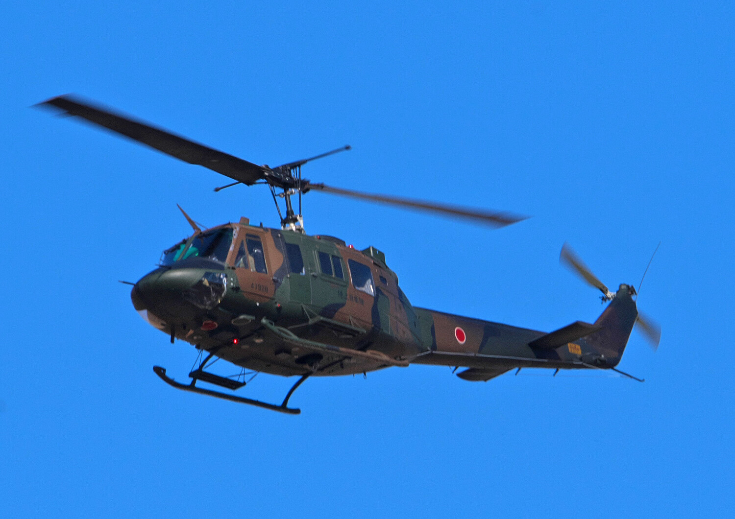 陸上自衛隊 多用途ヘリ UH-1J : THE ALIENS NEST