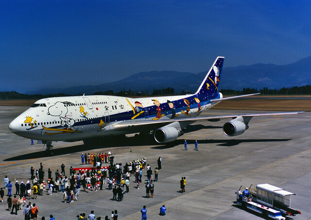 ANA ボーイング B747-400 JA8961 踏切り ネクタイピン ANA ボーイング B747-400 JA8961 踏切り ネクタイピン