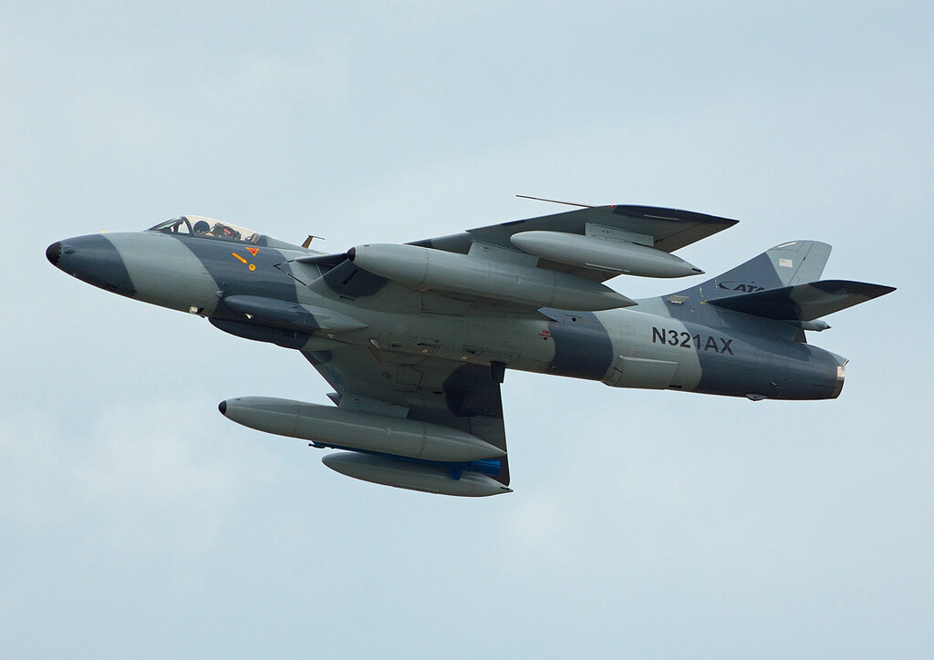 ホーカーハンター Atac Airborne Tactical Advantage Company The Aliens Nest