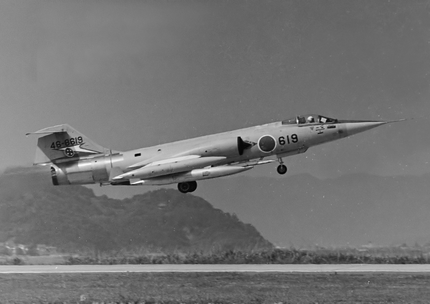 航空自衛隊 第207飛行隊 F-104J : THE ALIENS NEST
