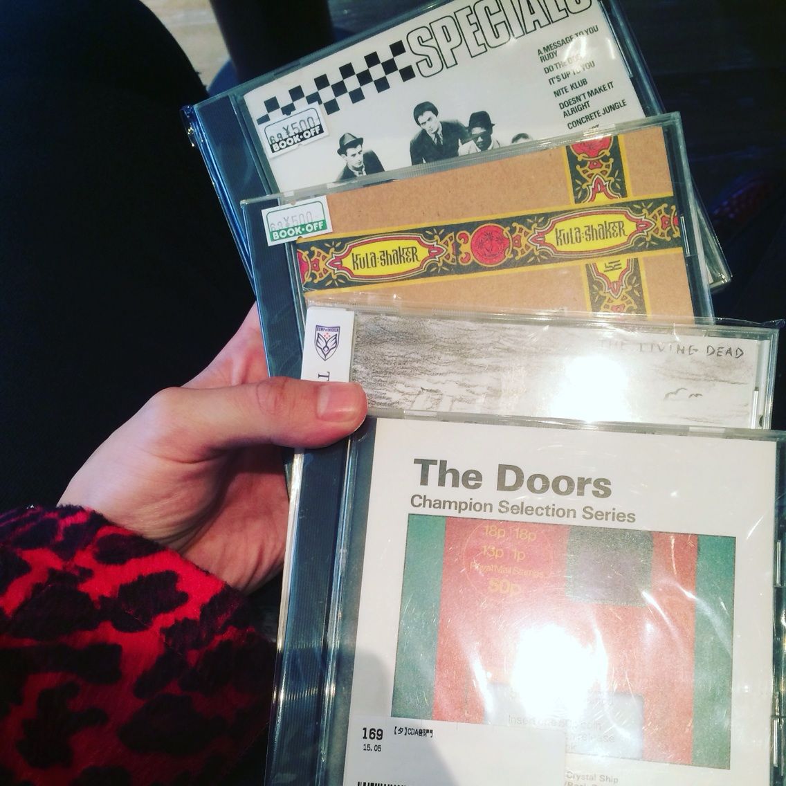 イエスアイアム おいてきぼりのメロディー