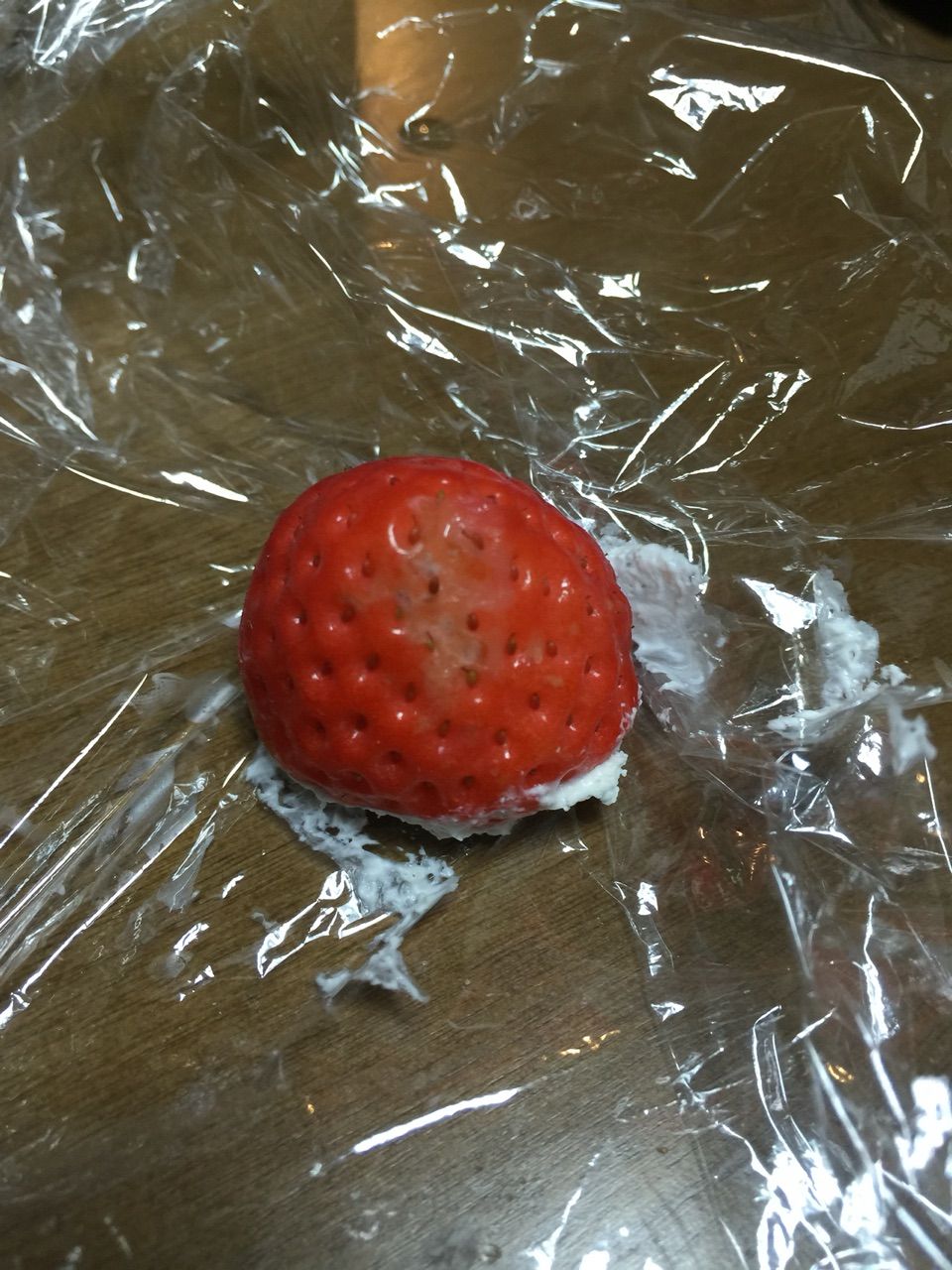 スーパーで買ったイチゴにカビがある件 雑食ブログ