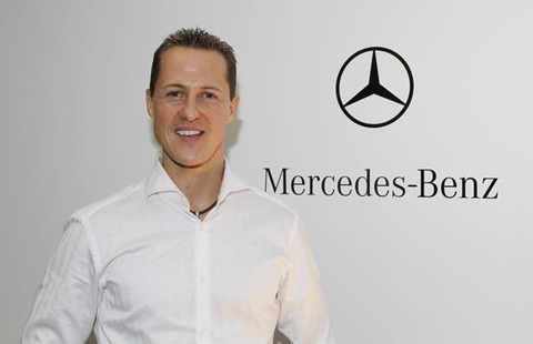 schumacher-mercedes-sign-back-630