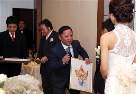 owa14042005050001-p9