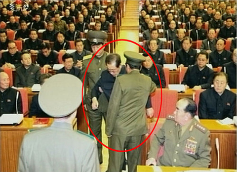 2b0408fb-8a40-4de4-9d74-a98b1be1967c