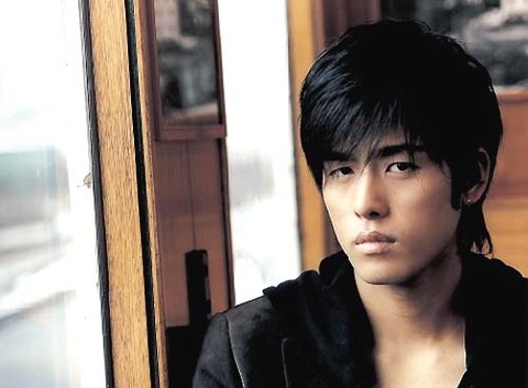 4e4a2391330035847ee3cdc51fb842ff_0