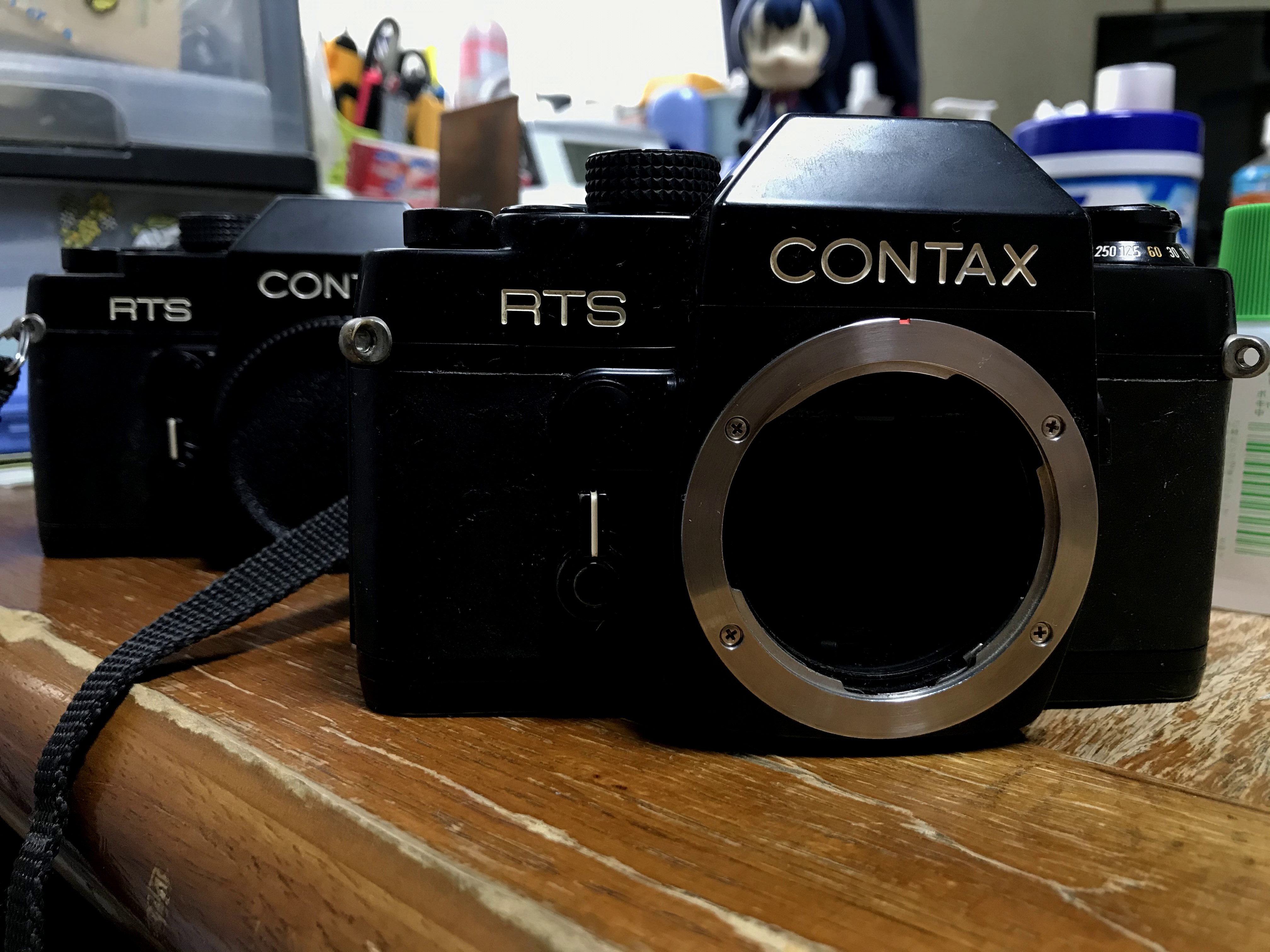 休日限定【完動品】CONTAX RTS＊初期不良保証＊ 完動品】CONTAX RTS＊初期不良保証＊ - メルカリ