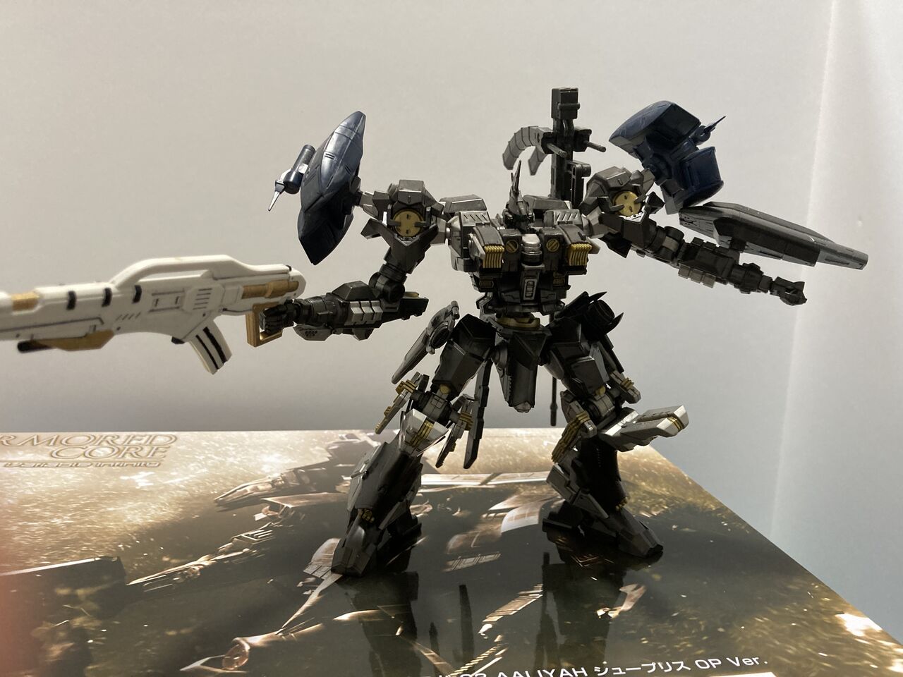 アーマードコア・ウェポンユニット017を作る : パパSEの備忘録