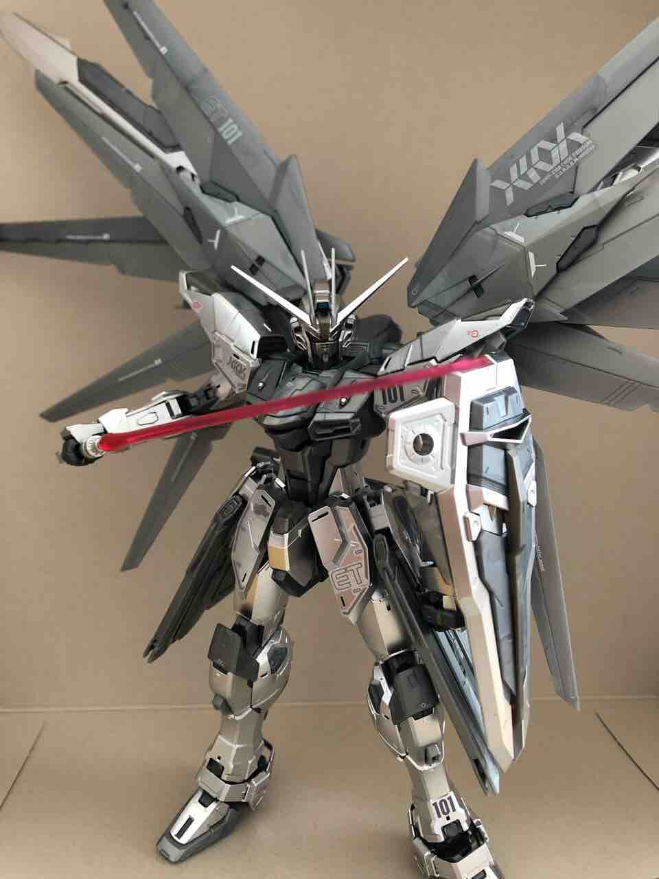 Mg フリーダムガンダム Ver 2 0 シルバーコーティング 制作日記 Vol 3 完成 腕時計 時折 デイトナ マラソン とアラフォーoyazi趣味の小部屋 Mg フリーダムガンダム Ver 2 0 シルバーコーティング 制作日記 Vol 3 完成 腕時計 時折 デイトナ マラソン とアラフォーoyazi趣味の小部屋