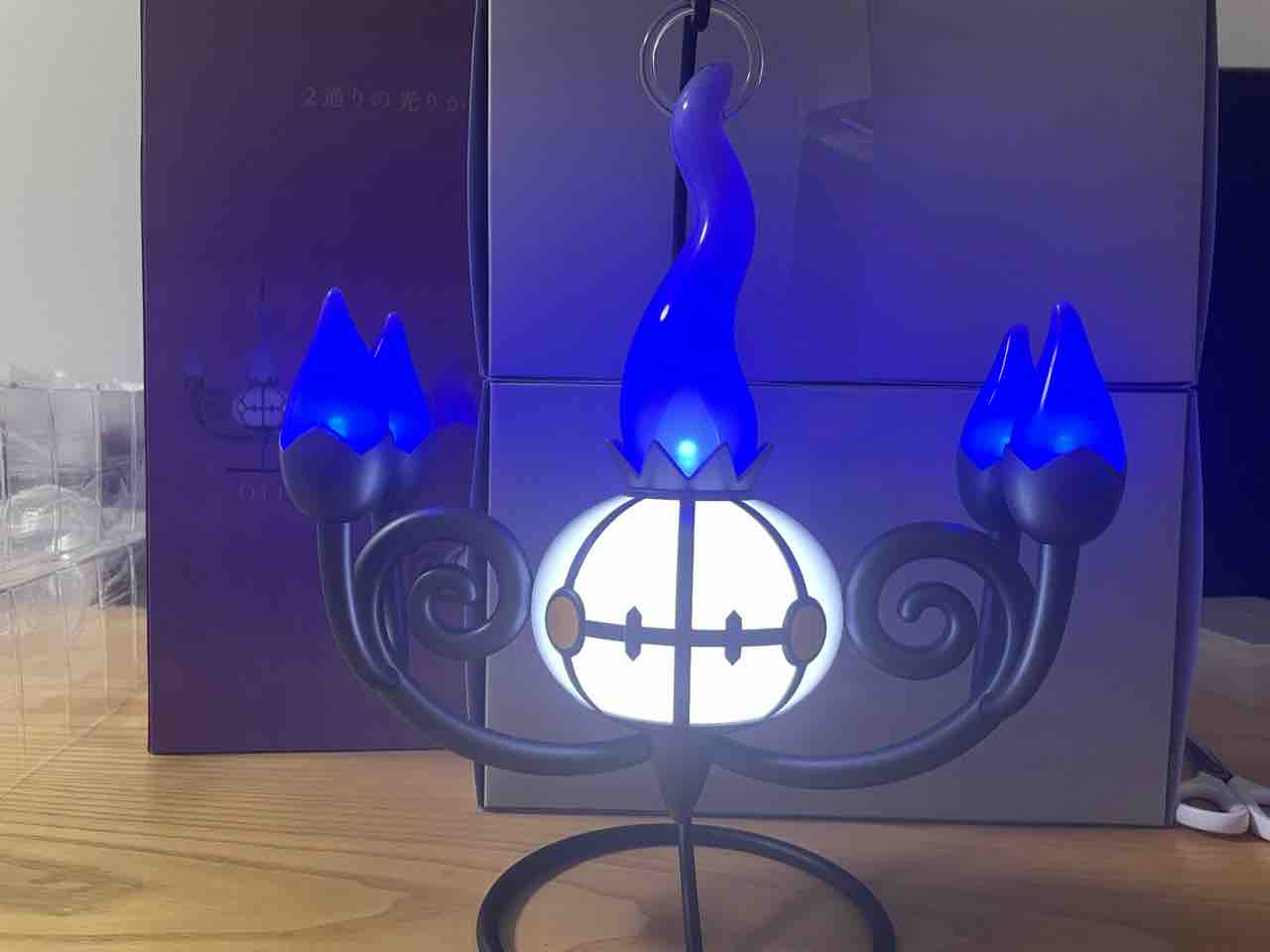 ポケモンセンターオリジナル LEDライト シャンデラ 炎がまたたく LEDライト シャンデラ ｜【公式】ポケモンセンター