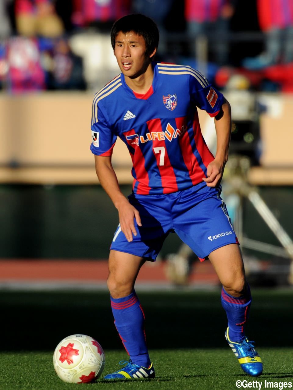 米本拓司という名の新星 18年サッカー日本代表の宝候補 アギーレジャパン公式応援団長