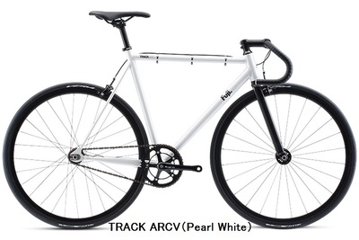 TRACK ARCV（Pearl White）
