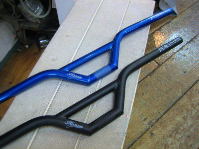 w-base durcus one marco bar ②