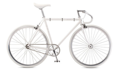 FEATHER(Aurora White