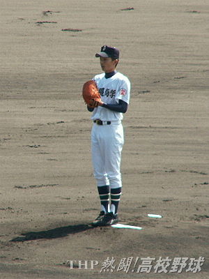 1失点完投で9年ぶりのベスト8に導いた沖縄尚学・東浜(2008.3.31)