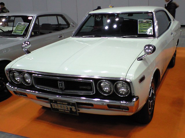Nissan ローレルsgx 1975年 昭和50年 4輪2輪のれぇす