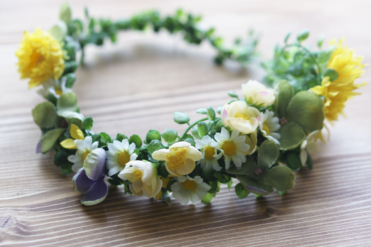 シントコだより Vol 13 花冠と 夏休みコーデその1 リュバンドティアラ Ruban De Tiara ネニル Nenil 株式会社ティアラ ショップブログ Tiara Inc Shop Blog