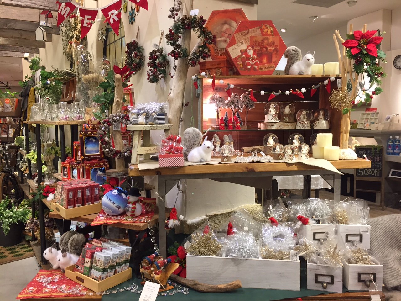 ネニル立川店より 素敵に飾ろう クリスマスリースワークショップ リュバンドティアラ Ruban De Tiara ネニル Nenil 株式会社 ティアラ ショップブログ Tiara Inc Shop Blog