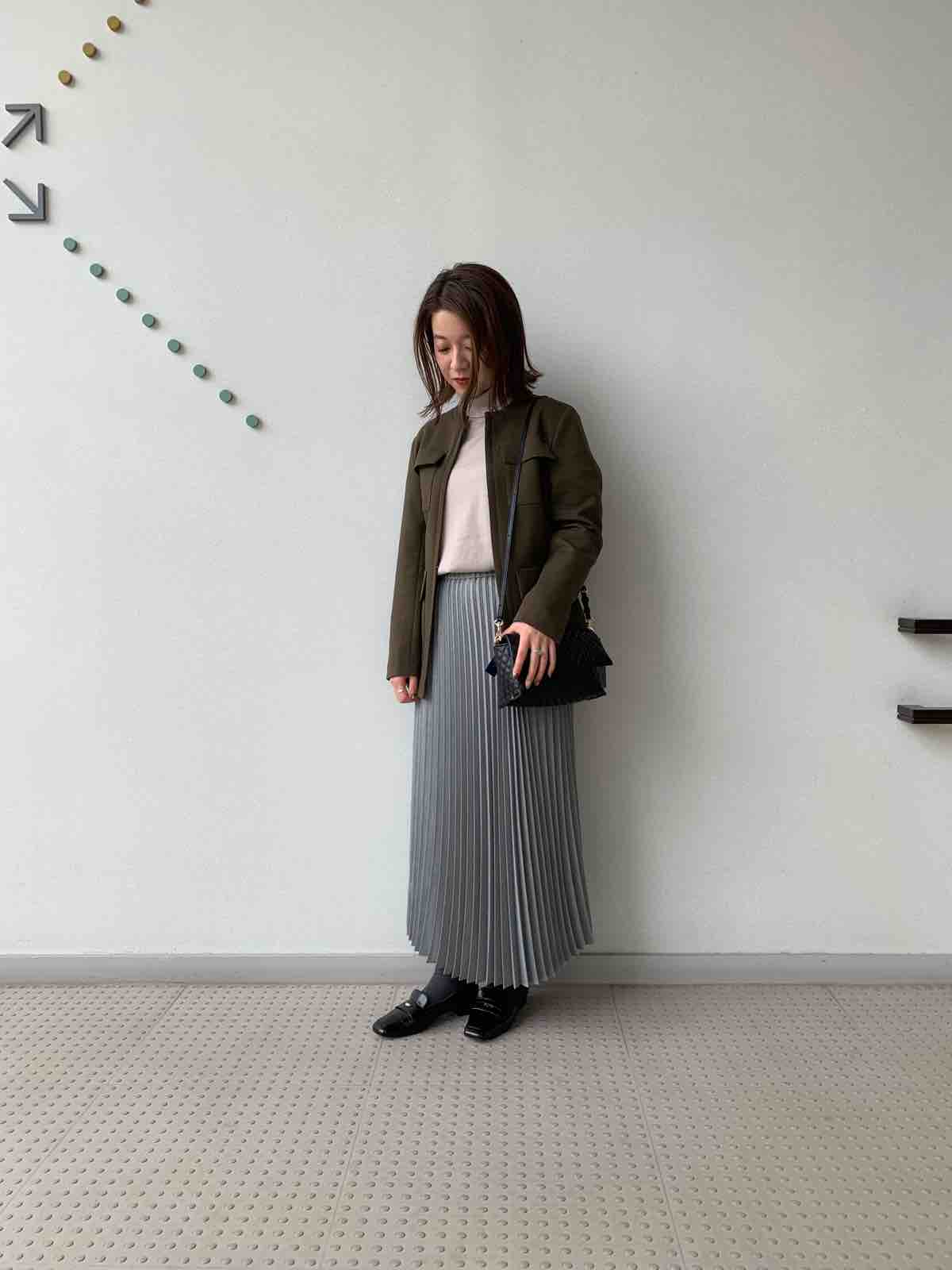 La grande couturiere de tiaraノーカラーフラップポケットジャケット 
