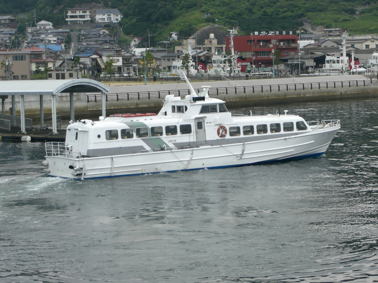 ファーストビーチ 1 江田島小用 呉航路 4 タ