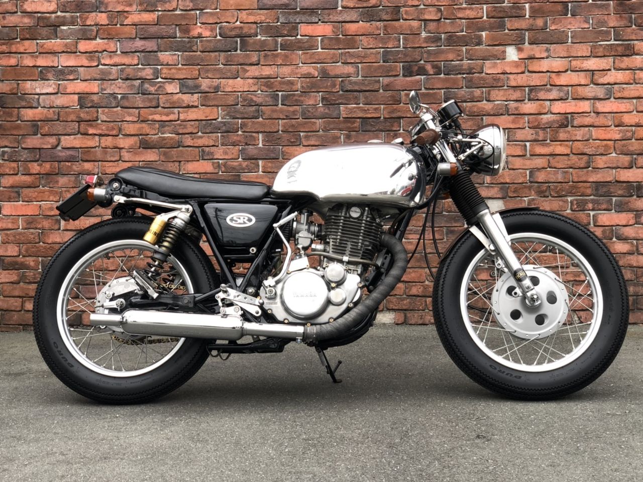 Sr400カフェレーサーカスタム ヨーロピアンシングル ツイン Tickle