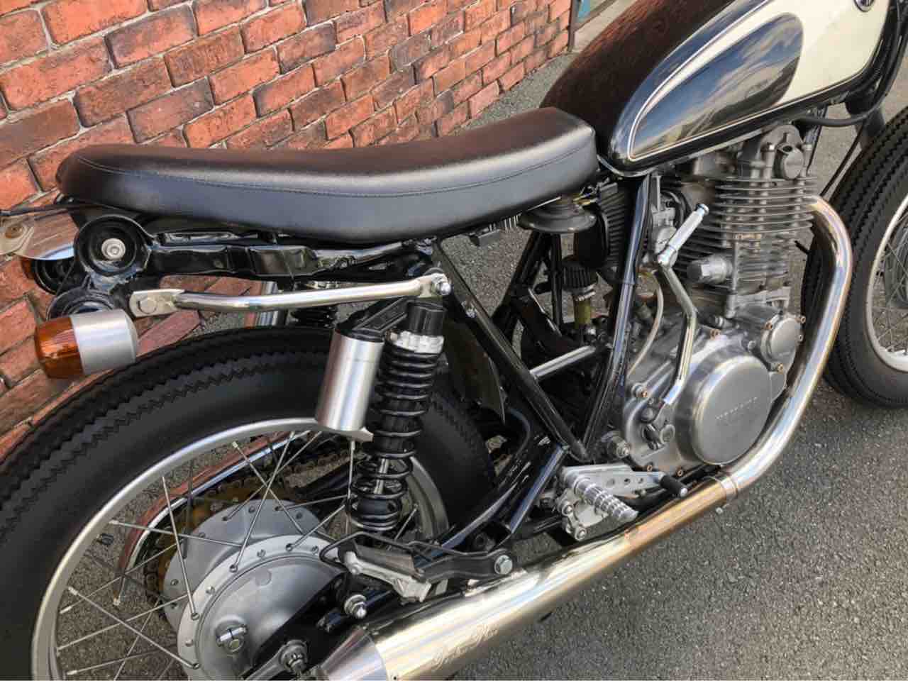YAMAHA SR400カフェレーサーカスタム車両情報 : ヨーロピアンシングル ...