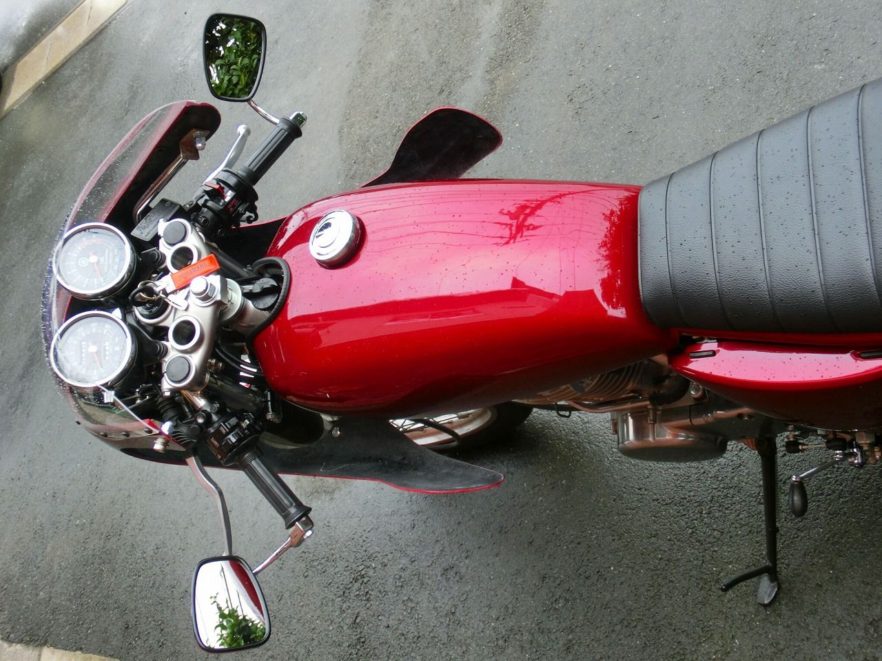 SR400カスタム : ヨーロピアンシングル&ツイン『TICKLE』 SR400カスタム : ヨーロピアンシングル&ツイン『TICKLE』