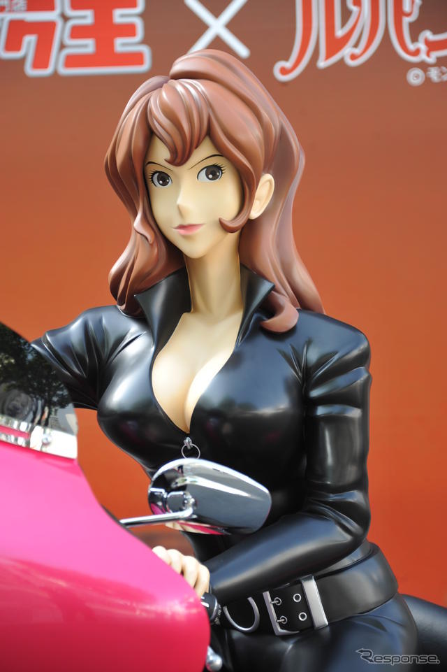 これがバイク王の等身大峰不二子フィギュアだ モデル工房タイガーハウス ブログ レプリカ フィギュア これがバイク王の等身大峰不二子フィギュアだ モデル工房タイガーハウス ブログ レプリカ フィギュア
