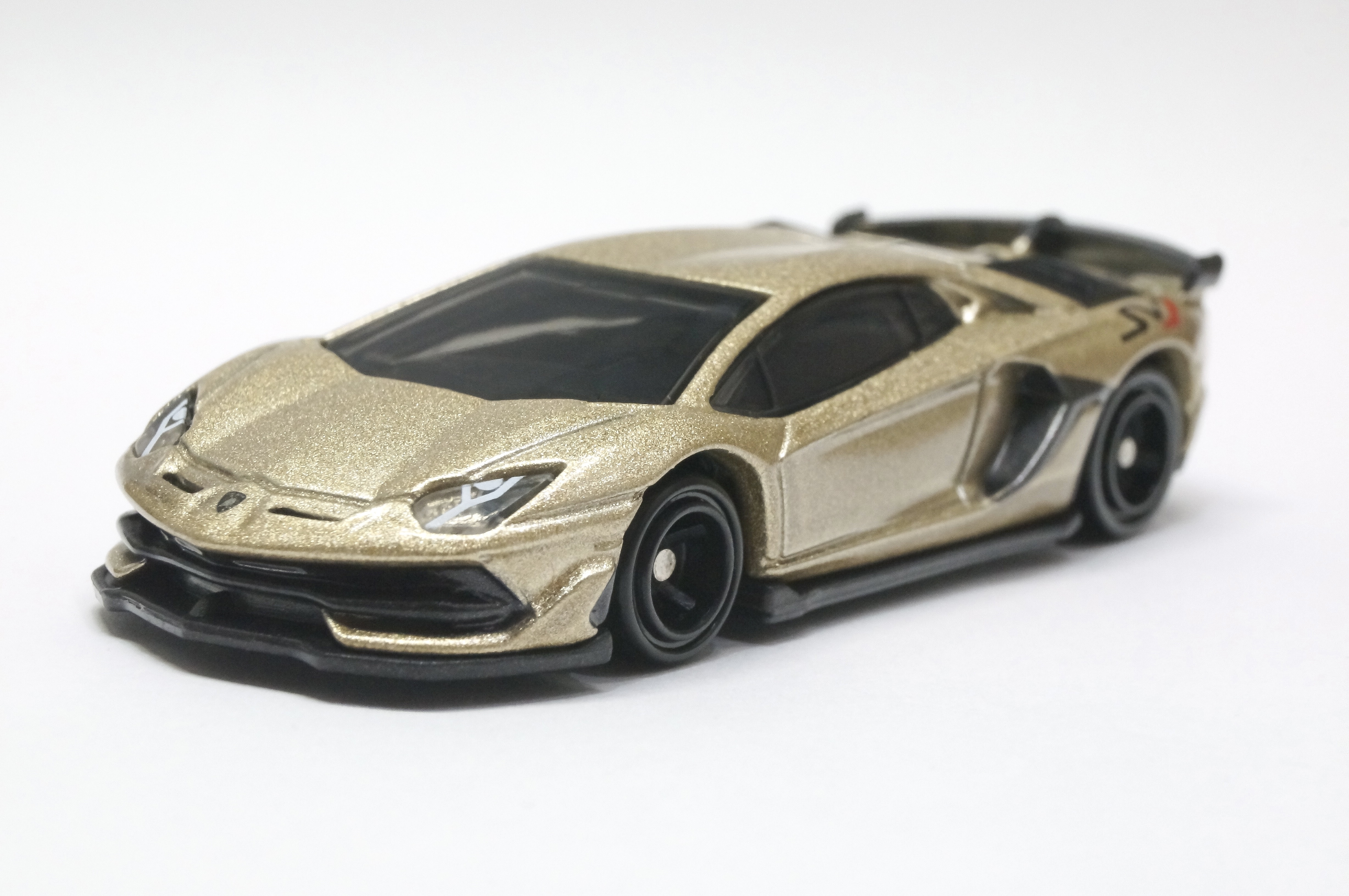 トミカ 2022 SPキャンペーン ランボルギーニ アヴェンタドールSVJ