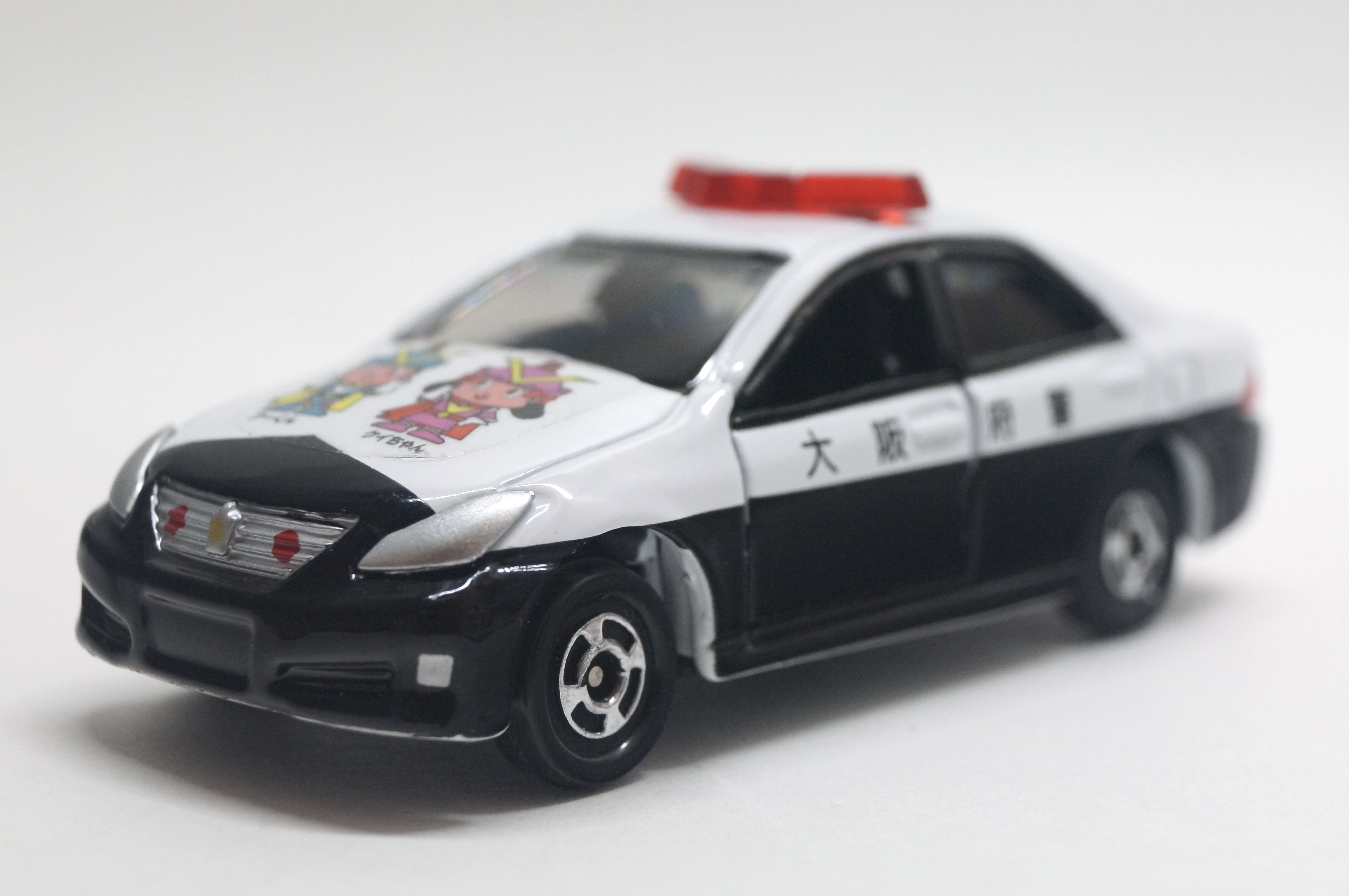 トミカ　大阪府警クラウンパトロールカー　5台