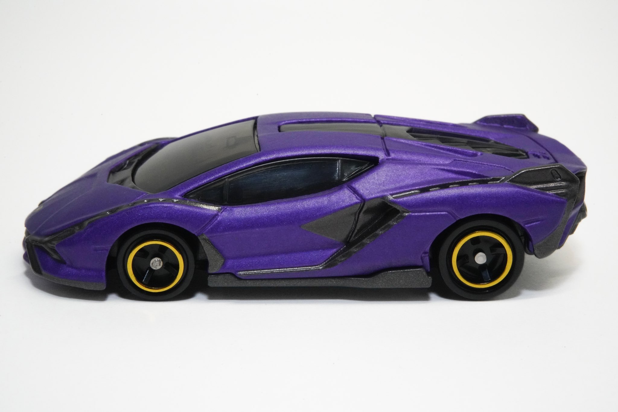 トミカ LAMBORGHINI Sián FKP 37 2個セット　アジア トミカ ランボルギーニ シアン FKP 37 ASIA ONLINE ORIGINAL