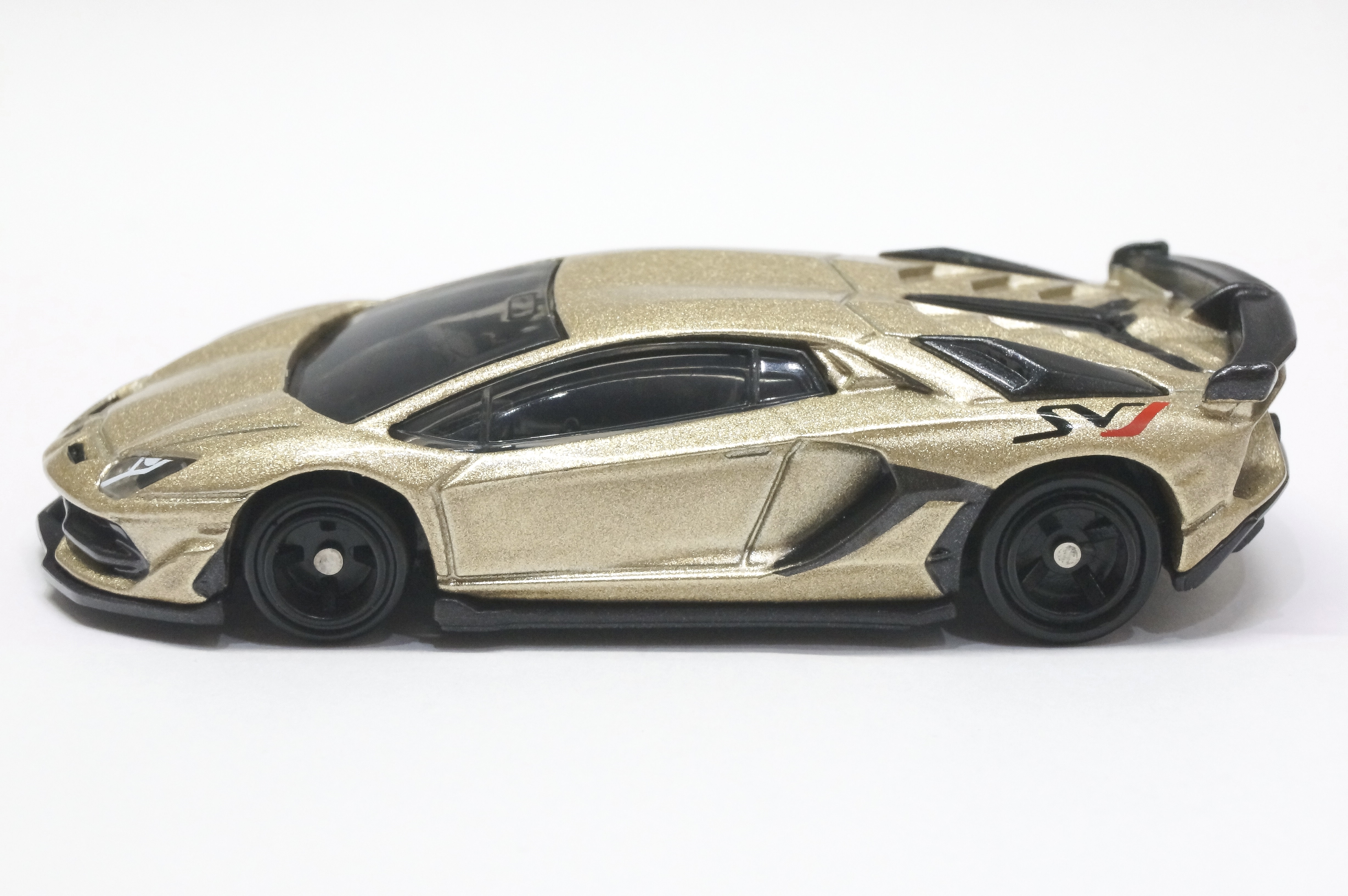 トミカ 2022 SPキャンペーン ランボルギーニ アヴェンタドールSVJ