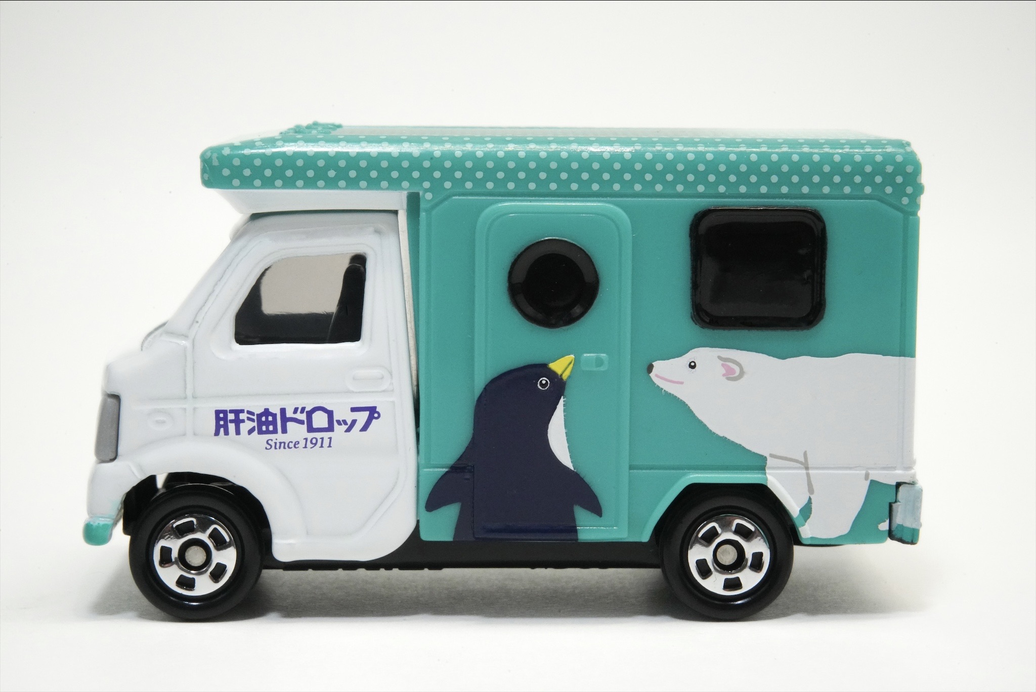 トミカ 河合薬業株式会社 肝油ドロップ号 : トミカ探求日記