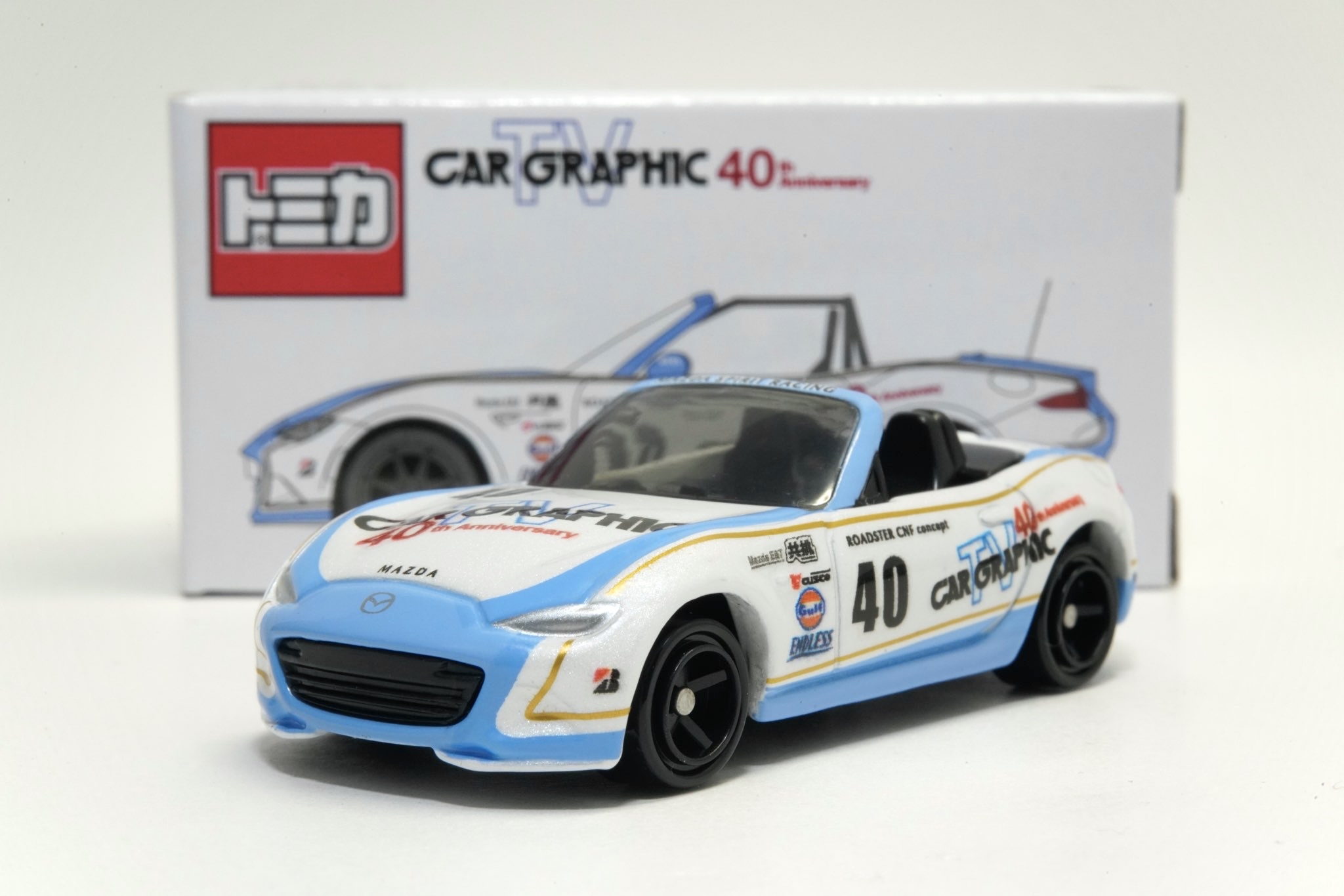 マツダロードスターCAR GRAPHIC 40周年記念ミニカー 6個セット マツダロードスターCAR GRAPHIC 40周年記念ミニカー 6個セット