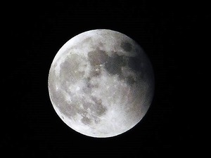 皆既月食22.11 (9)