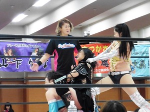 志田光 & 山下りな vs 豊田真奈美 & 希月あおい (10)